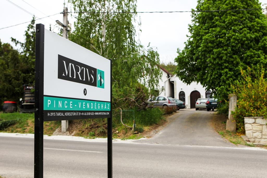 Myrtus Pince Es Vendeghaz Ξενοδοχείο Tarcal Εξωτερικό φωτογραφία